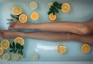 I migliori rimedi per combattere le gambe pesanti