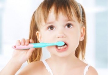 Igiene orale Bambini : Come curare l’igiene orale del bambino?